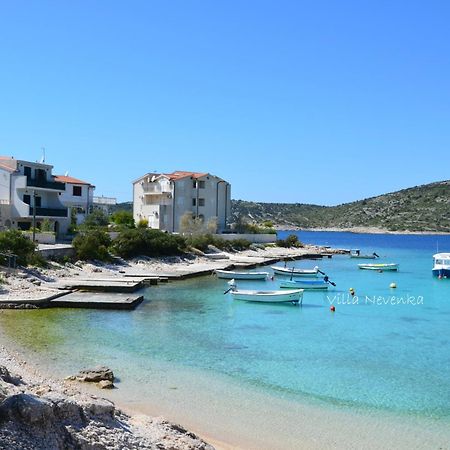 Apartments Villa Nevenka Rogoznica  Εξωτερικό φωτογραφία