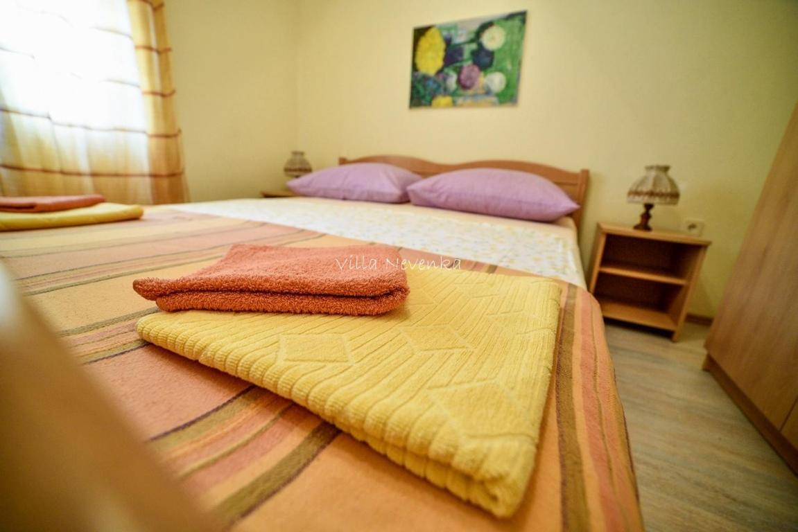 Apartments Villa Nevenka Rogoznica  Εξωτερικό φωτογραφία