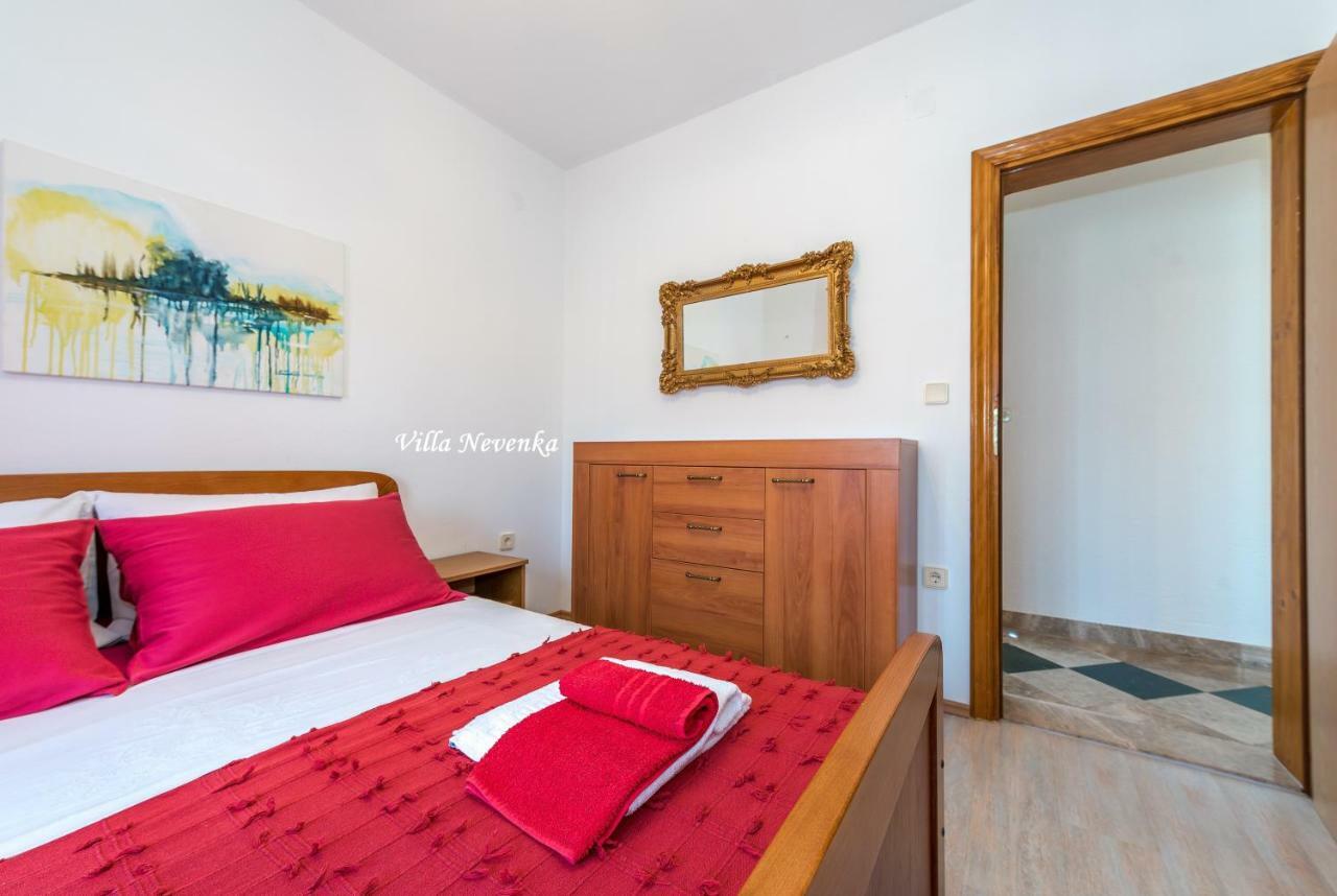 Apartments Villa Nevenka Rogoznica  Εξωτερικό φωτογραφία