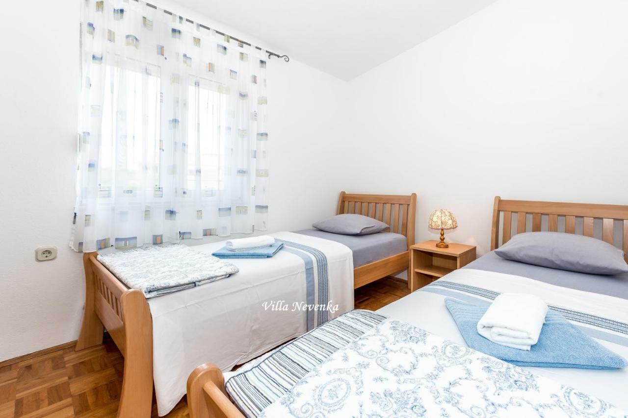 Apartments Villa Nevenka Rogoznica  Εξωτερικό φωτογραφία
