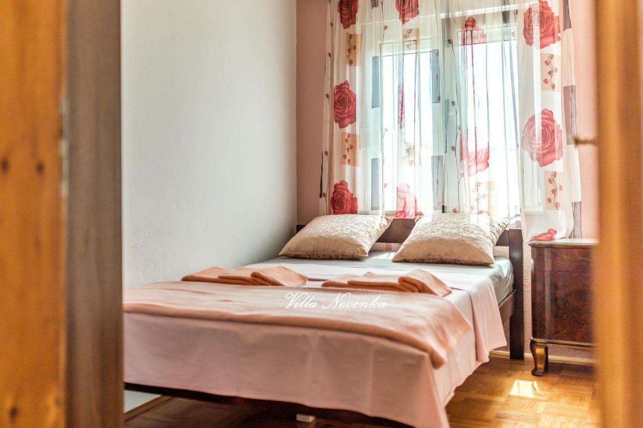 Apartments Villa Nevenka Rogoznica  Εξωτερικό φωτογραφία
