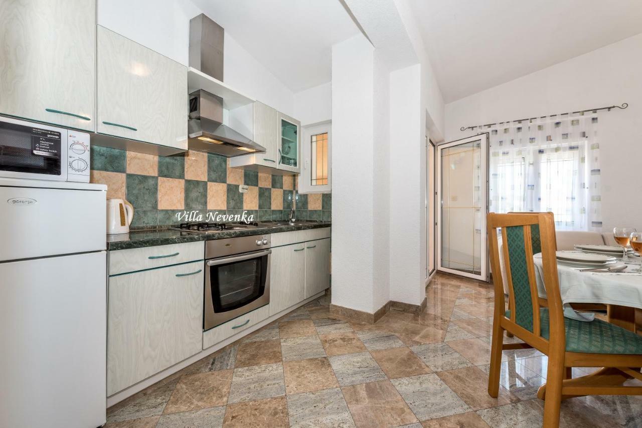 Apartments Villa Nevenka Rogoznica  Εξωτερικό φωτογραφία