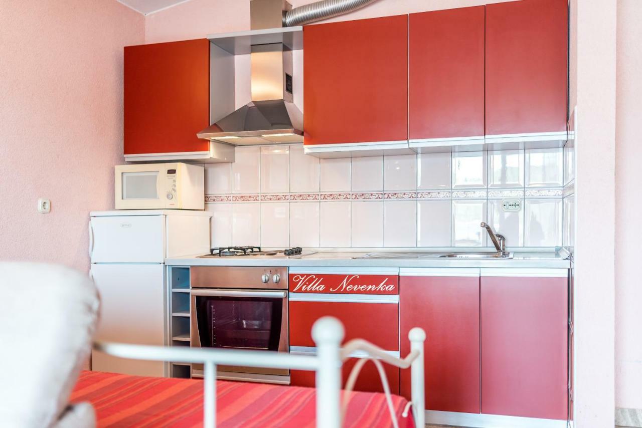 Apartments Villa Nevenka Rogoznica  Εξωτερικό φωτογραφία