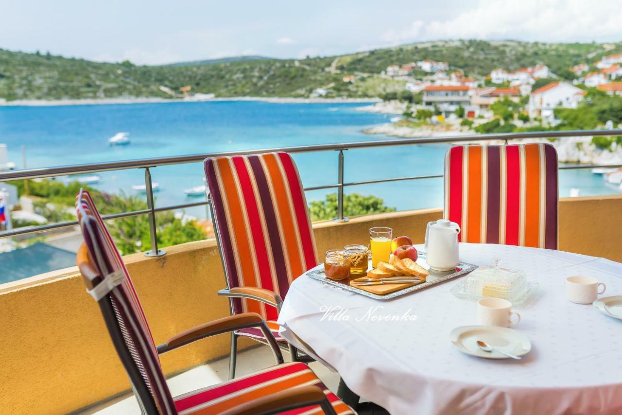Apartments Villa Nevenka Rogoznica  Εξωτερικό φωτογραφία